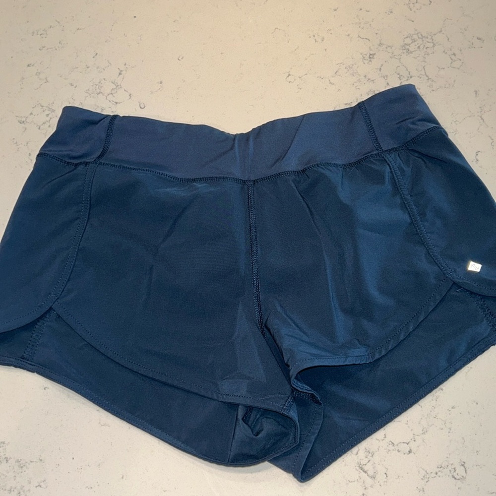 NWOT Antonio Melani dark blue shorts